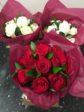 Load image into Gallery viewer, Wedding Flowers Consultation