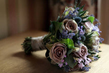 Load image into Gallery viewer, Wedding Flowers Consultation
